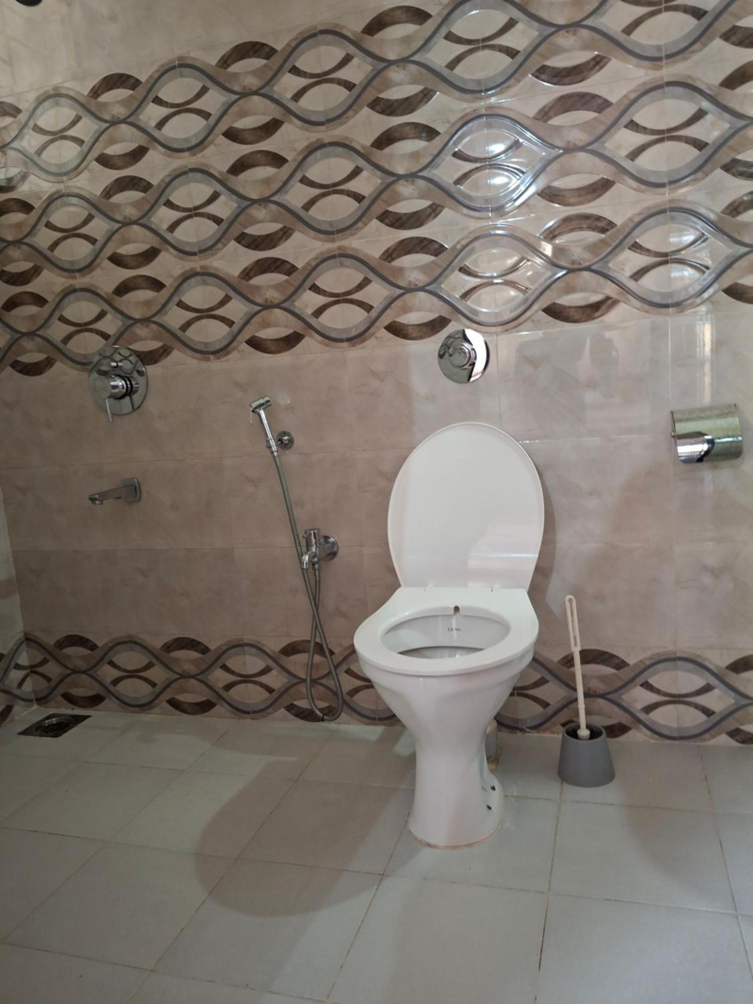 Lobo'S Guesthouse Кавелоссим Экстерьер фото
